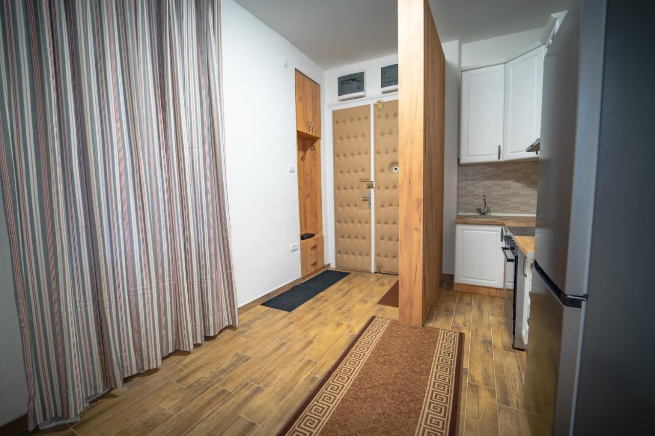 Botanical9, Belgrade Centre, 2 Bedroom Apartment ภายนอก รูปภาพ