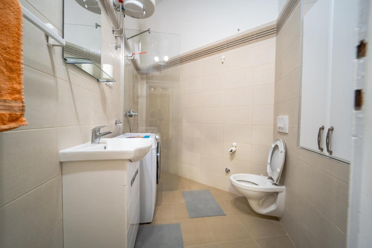 Botanical9, Belgrade Centre, 2 Bedroom Apartment ภายนอก รูปภาพ