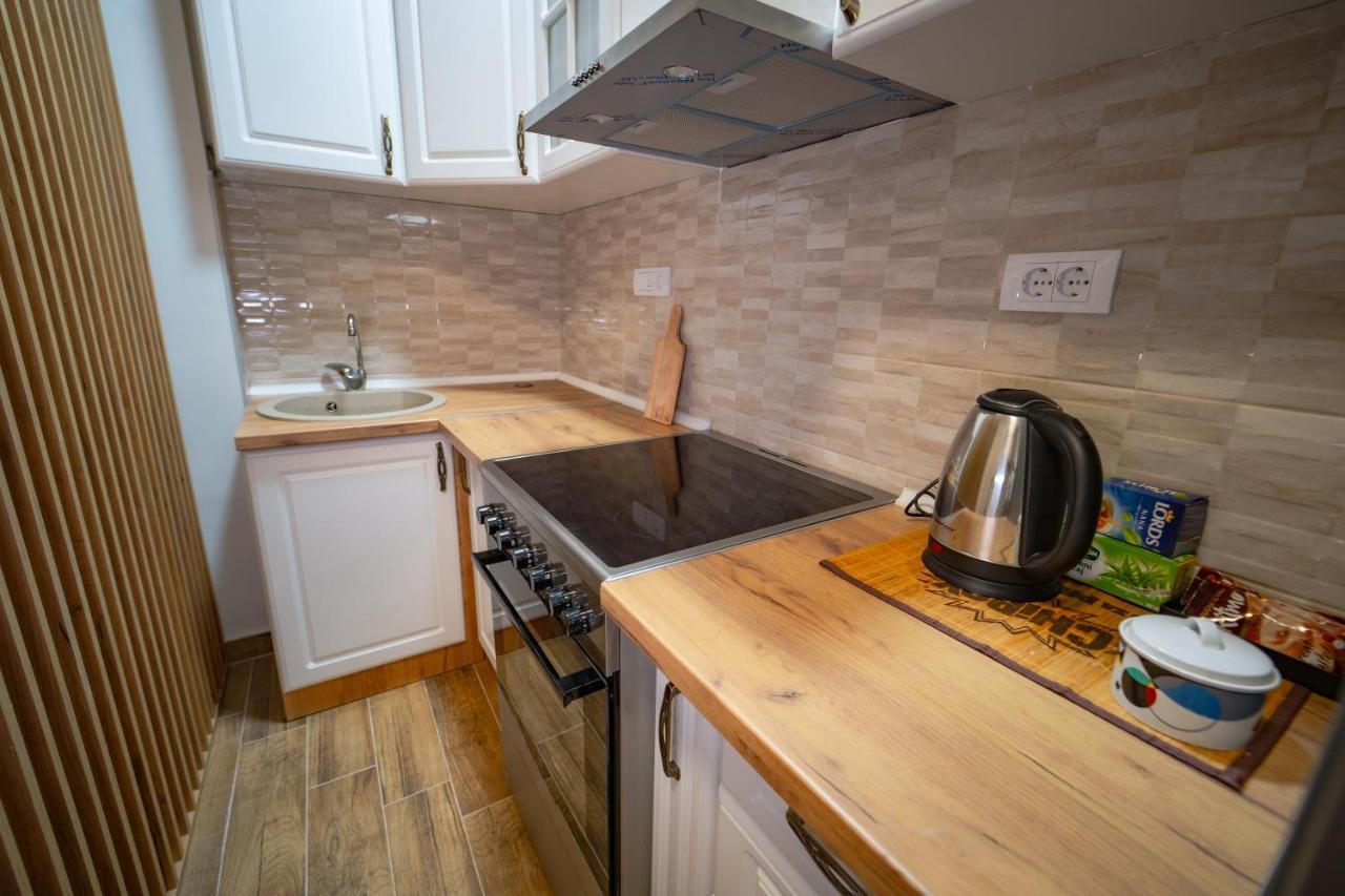 Botanical9, Belgrade Centre, 2 Bedroom Apartment ภายนอก รูปภาพ